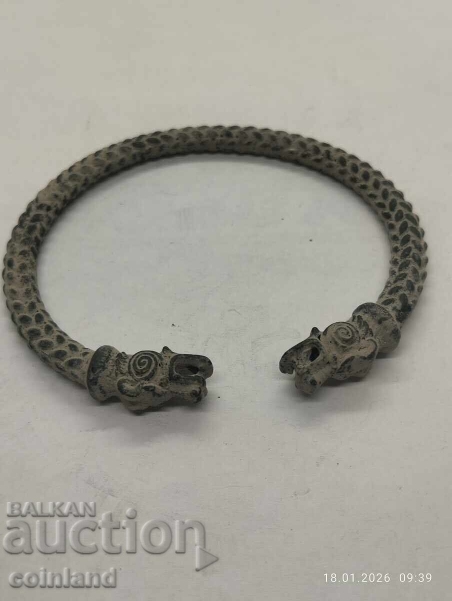 Auction  Ancient Bronze Roman Bracelet - REPLICA REPRODUCTION