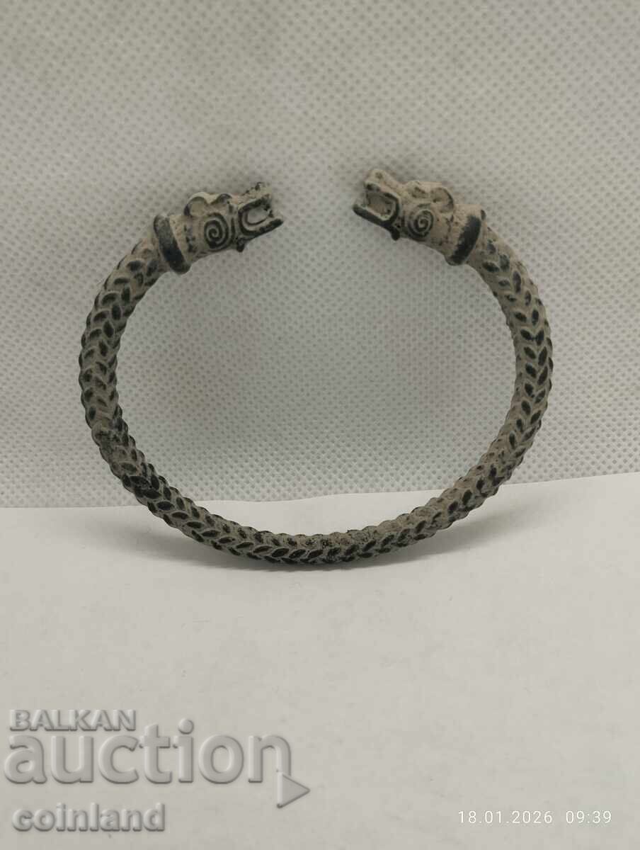 Delivery of Ancient Bronze Roman Bracelet - REPLICA REPRODUCTION