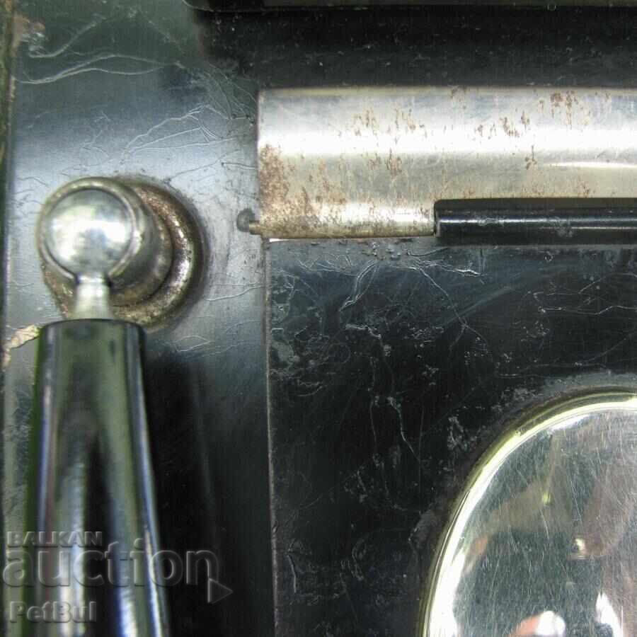 Calendar de birou vechi cu agendă și suport pentru stilou cu preț € 50.00 | 97.79 BGN