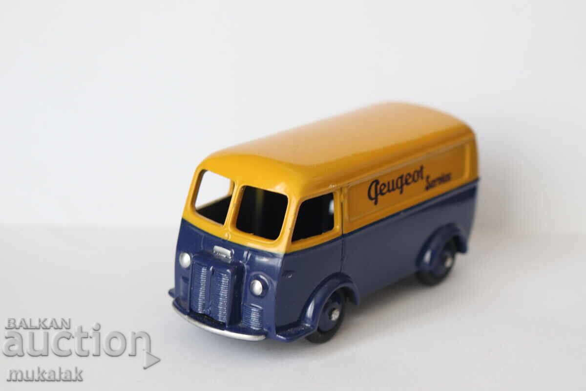 Licitație JUCĂRIE DINKY TOYS PEUGEOT D.3.A SERVICE MODEL KOLICHKA