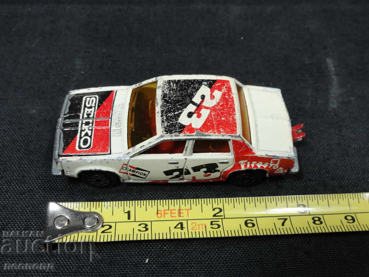 OLD RETRO METAL CAR OLDSMOBILE MAJORETTE FRANCE - 7 OLD RETRO METAL CAR OLDSMOBILE MAJORETTE FRANCE - 7