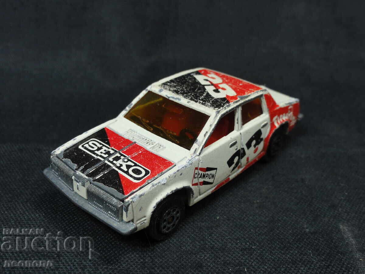 OLD RETRO METAL CAR OLDSMOBILE MAJORETTE FRANCE OLD RETRO METAL CAR OLDSMOBILE MAJORETTE FRANCE