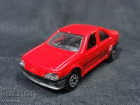 СТАРА РЕТРО МЕТАЛНА КОЛИЧКА PEUGEOT 405 MAJORETTE FRANCE