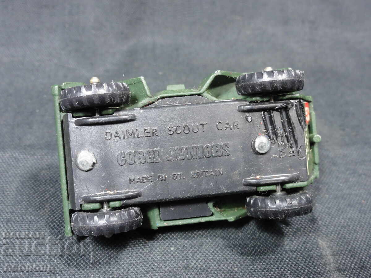 VECHE CĂRUȚĂ METALICĂ RETRO DAIMLER SCOUT CAR CORGI JUNIORS - 6