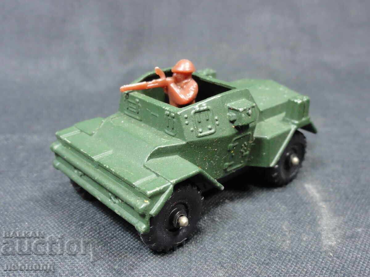 VECHE CĂRUȚĂ METALICĂ RETRO DAIMLER SCOUT CAR CORGI JUNIORS
