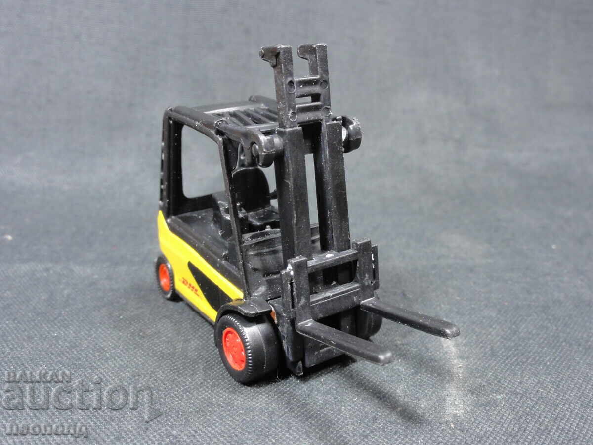 Metal Forklift Truck DHL SIKU - 5