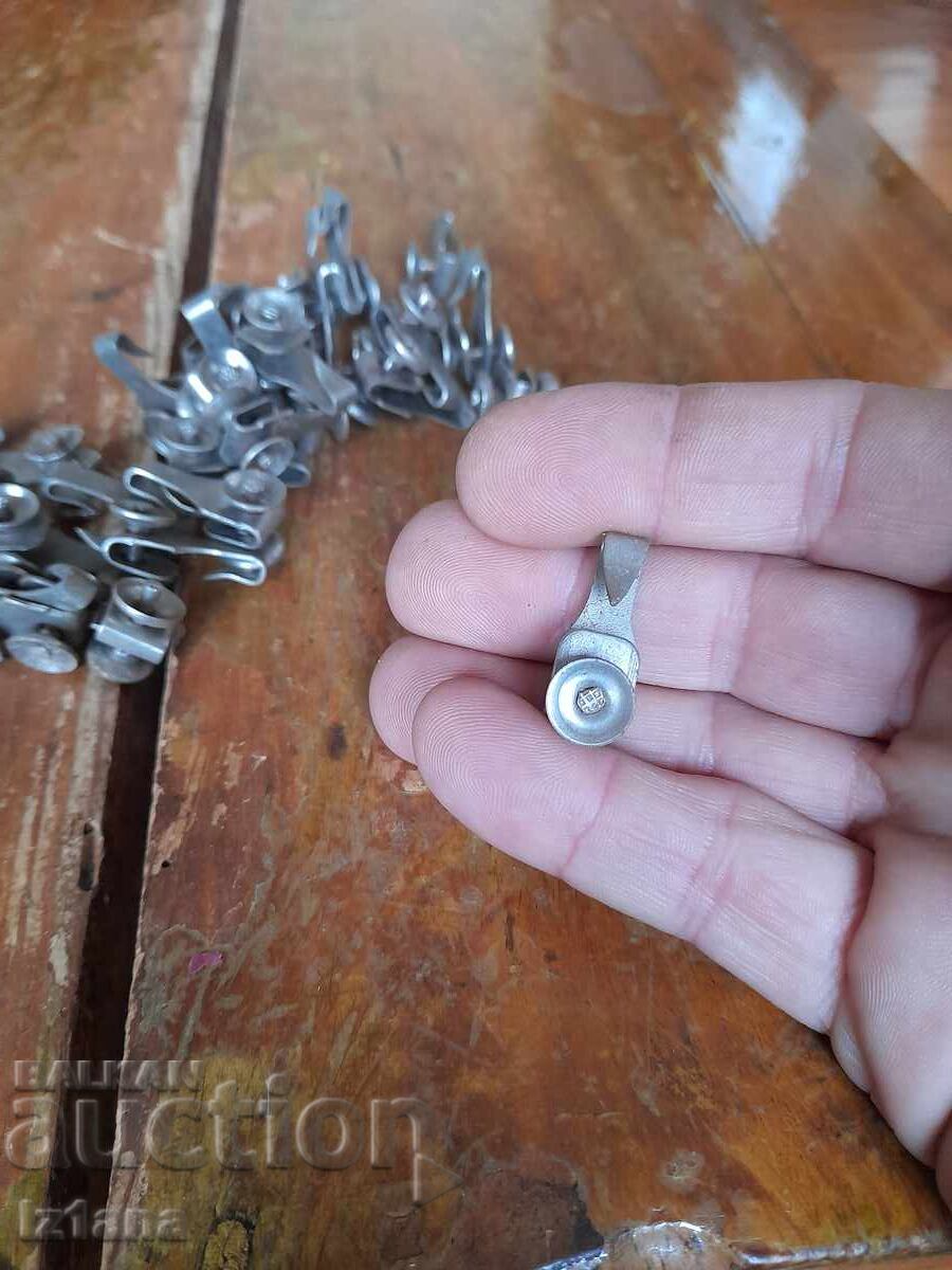 Licitație Cârlige vechi, cârlige pentru perdele