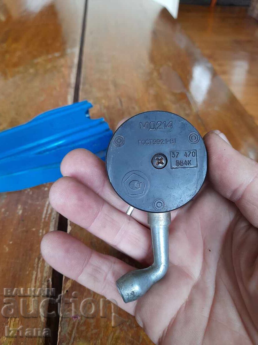 Livrarea Manometru vechi pentru anvelope MD 214