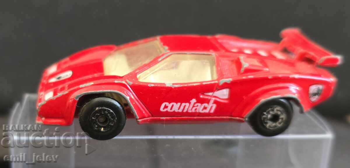 MATCHBOX - LAMBORGHINI COUNTACH LP500S cu preț € 2.05 | 4.01 BGN