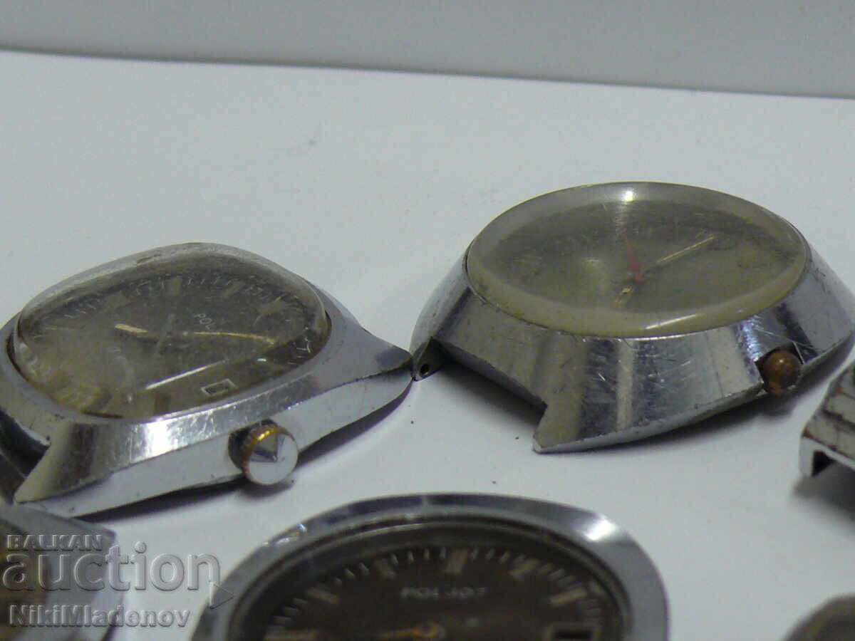 Лот Съветски ПОЛЕТ Мъжки механични ръчни часовници с цена € 19.99 | 39.10 лв.