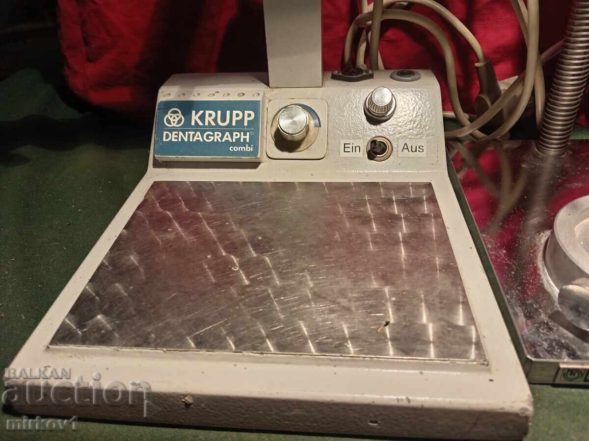 Licitație Două mașini de tehnică dentară Licitație Două mașini de tehnică dentară