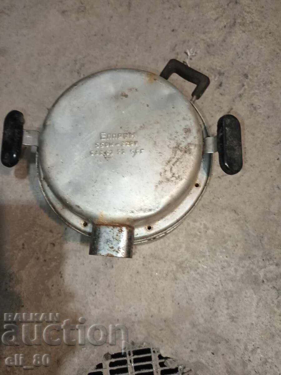 Παράδοση Ηλεκτρική χύτρα ταχύτητας σε λειτουργία