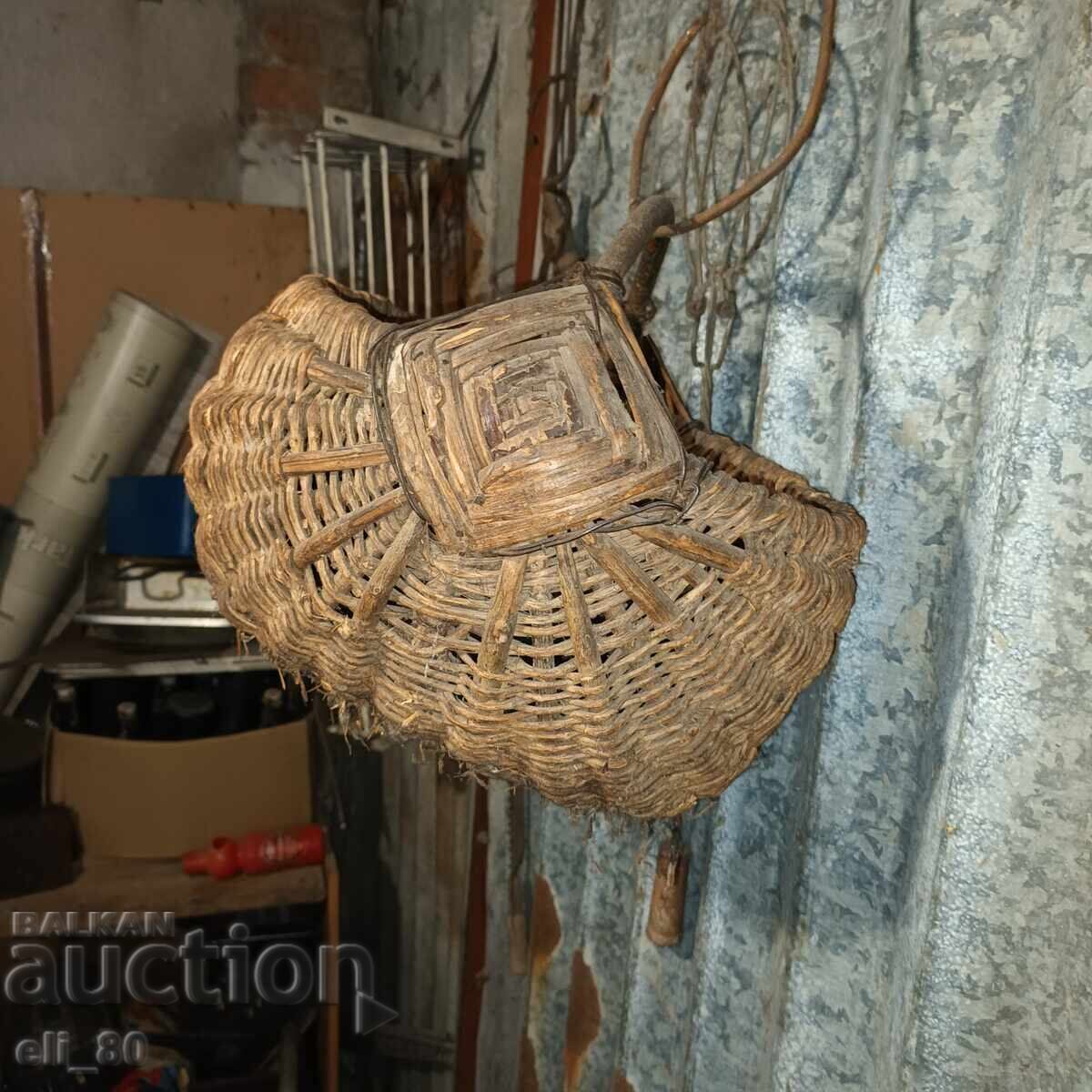 Large basket with price € 3.00 | 5.87 BGN