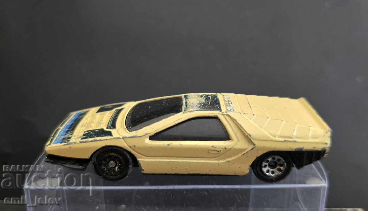 LESNEY MATCHBOX super GT Alfa Carabo