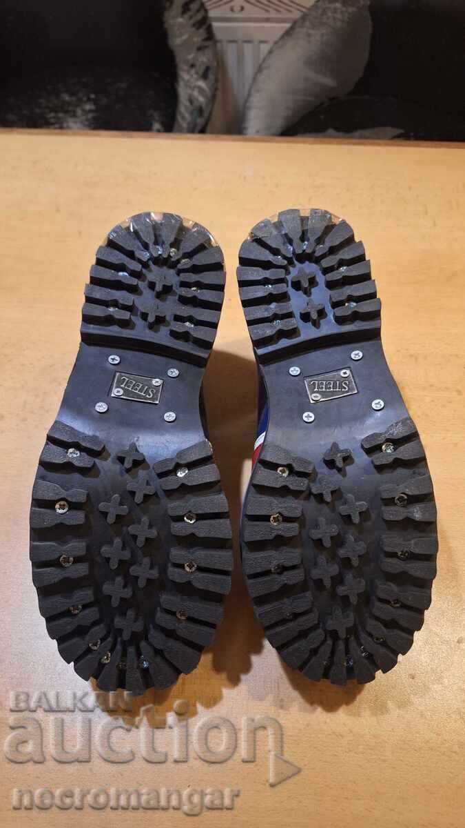 Licitație Pantofi Steel