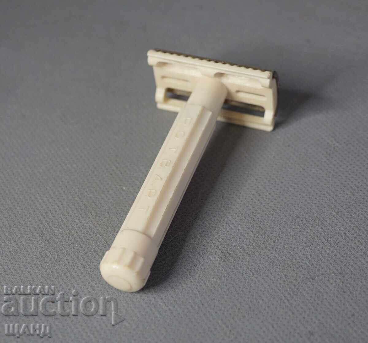 Delivery of ROTBART Old German Razor with Box
