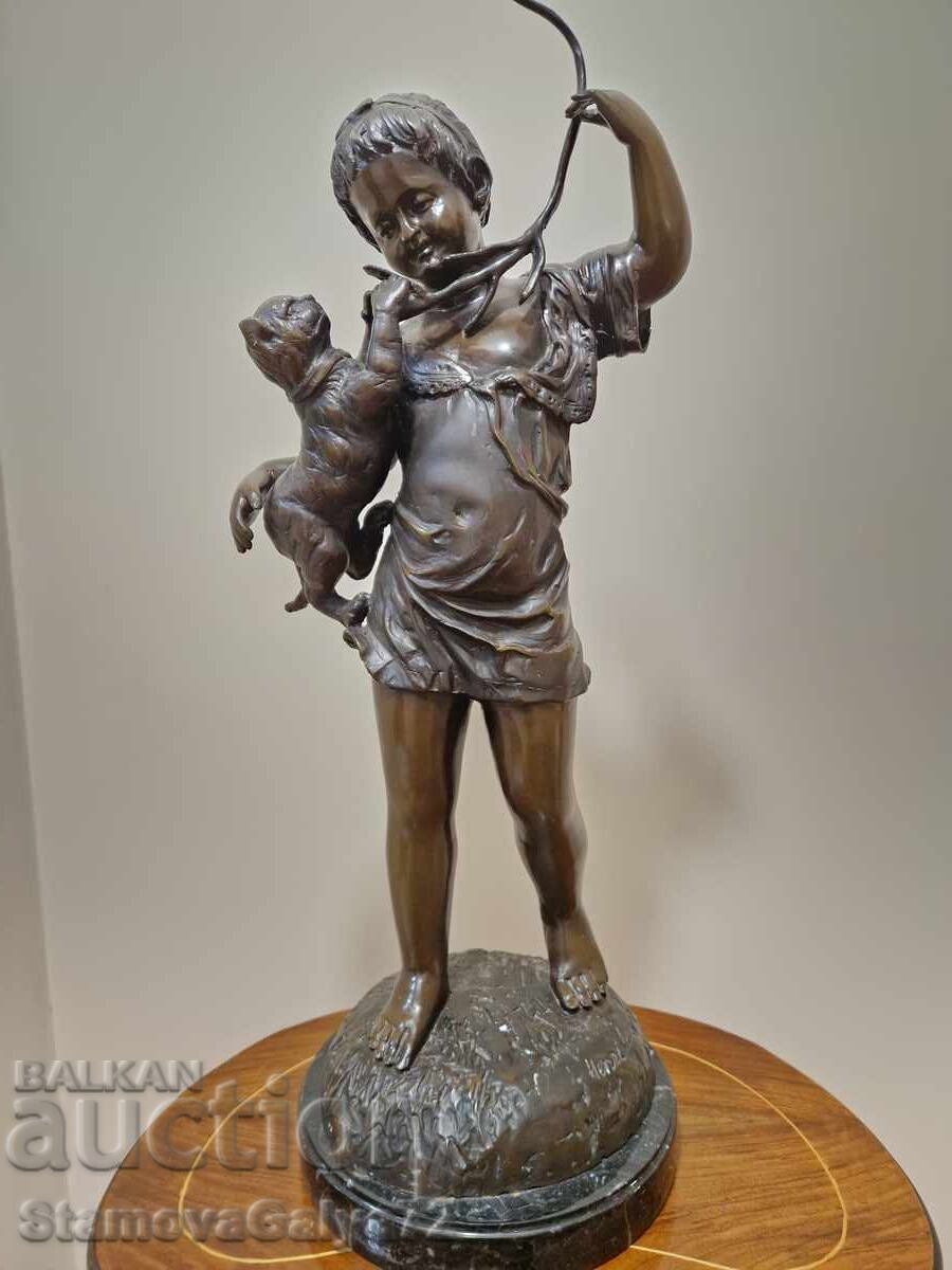 Licitație Figurină sculptată din bronz antic, franceză, unică