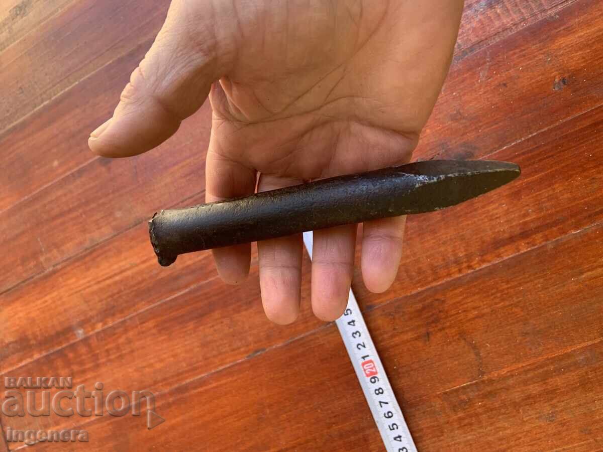 CIOCAN PENTRU PIATRĂ BETON - 6 CIOCAN PENTRU PIATRĂ BETON - 6