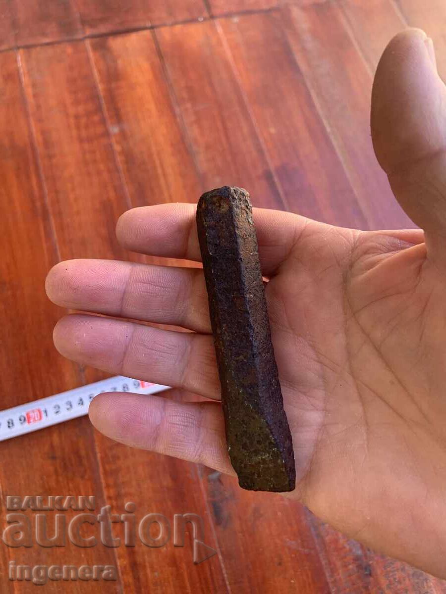 Licitație TAIETE VECHI UNAL FORJAT-MINI