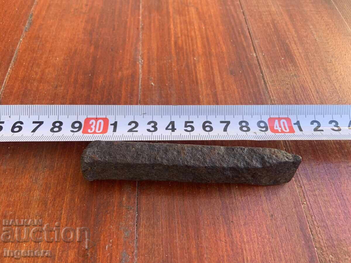 TAIETE VECHI UNAL FORJAT-MINI