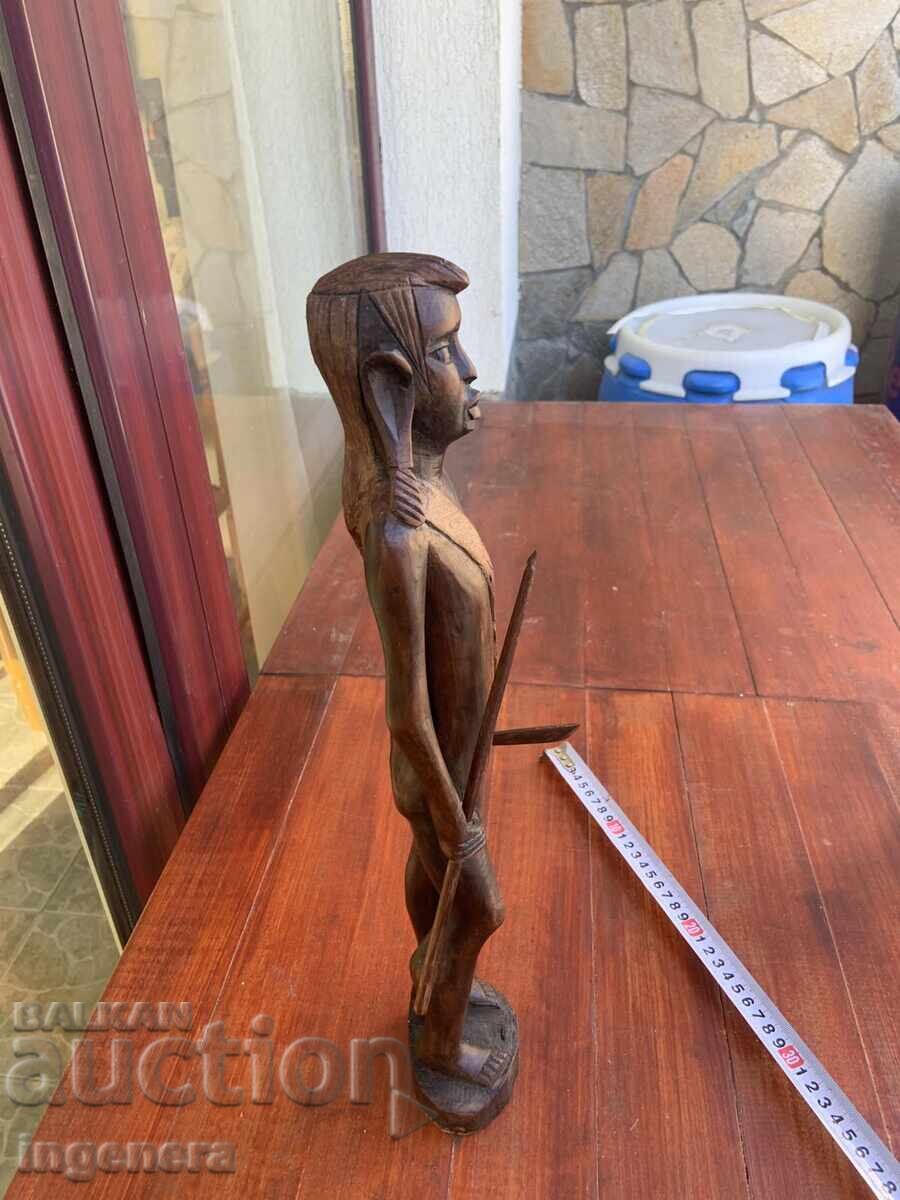 FIGURĂ DE SCULPTURĂ DIN LEMN, STATUETĂ, SCULPTURĂ - LUCRARE MANUALĂ cu preț € 59.00 | 115.39 BGN FIGURĂ DE SCULPTURĂ DIN LEMN, STATUETĂ, SCULPTURĂ - LUCRARE MANUALĂ cu preț € 59.00 | 115.39 BGN