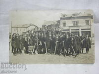 Стара снимка ученички девическа гимназия 1930 година