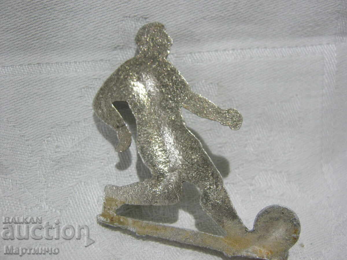 Old small aluminum figurine of a football player 5.7 cm - 6
