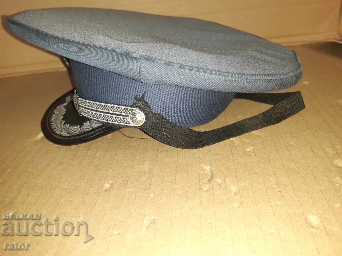 Παλιό αστυνομικό καπέλο με τιμή € 7.99 | 15.63 BGN