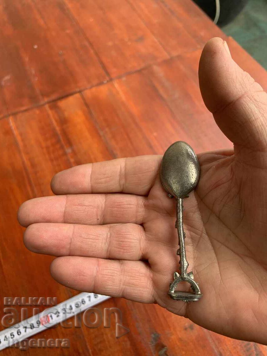 LINGURIȚĂ LINGURIȚĂ MARCATĂ cu preț € 4.00 | 7.82 BGN