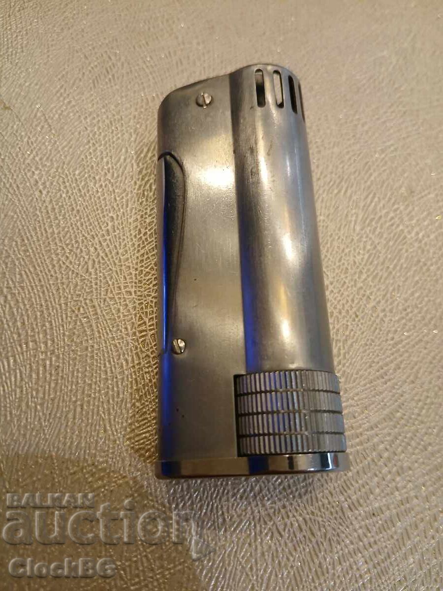 Винтидж бензинова запалка CONTINENTAL с цена € 19.00 | 37.16 лв.