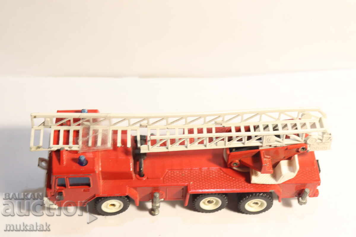 1:55?? SIKU ΦΟΡΤΗΓΟ ΠΥΡΟΣΒΕΣΤΙΚΟ ΓΕΡΑΝΟΣ ΑΜΑΞΑΚΙ ΜΟΝΤΕΛΟ με τιμή € 7.00 | 13.69 BGN