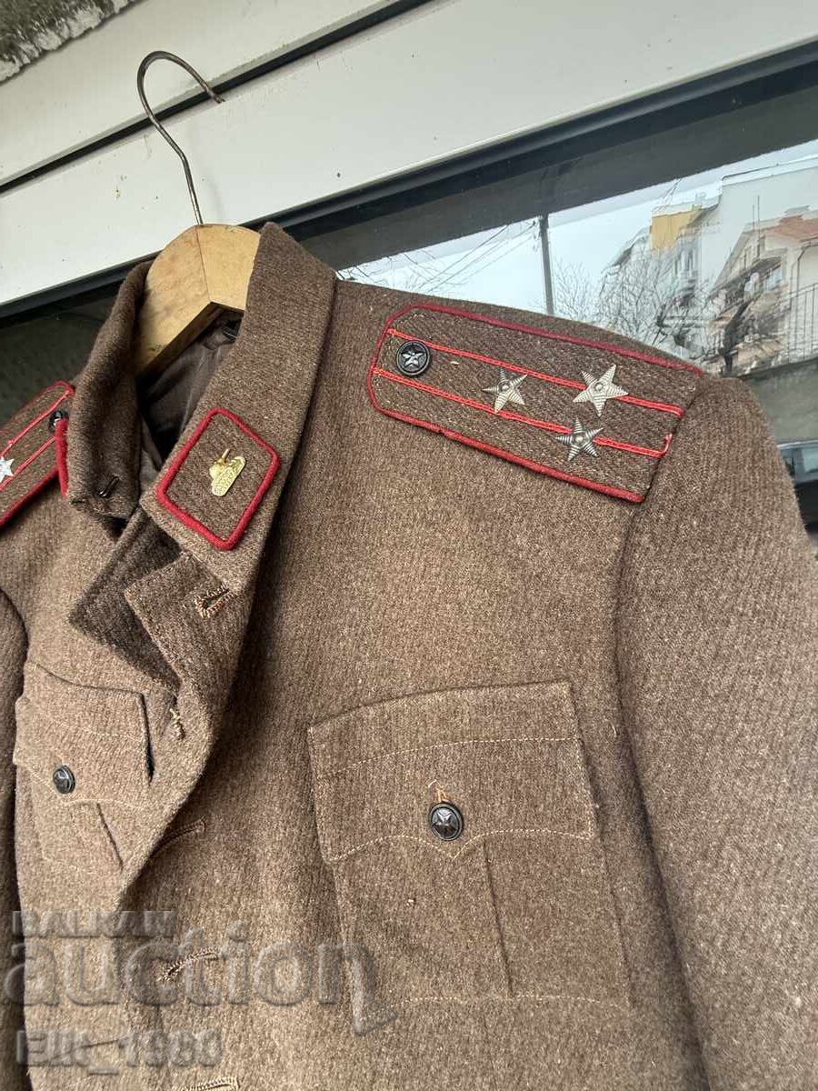 Офицерска Бойна униформа с цена € 50.00 | 97.79 лв.