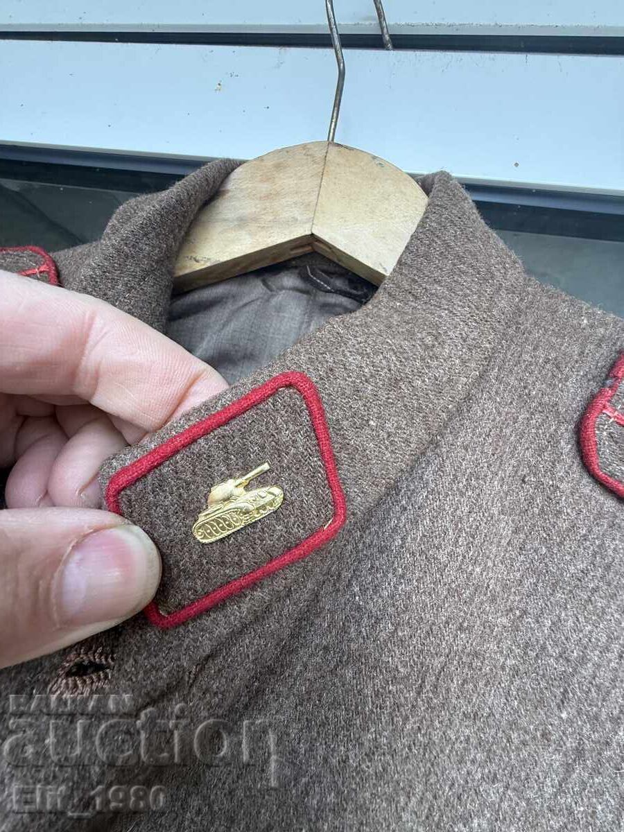 Livrarea Uniformă de luptă de ofițer