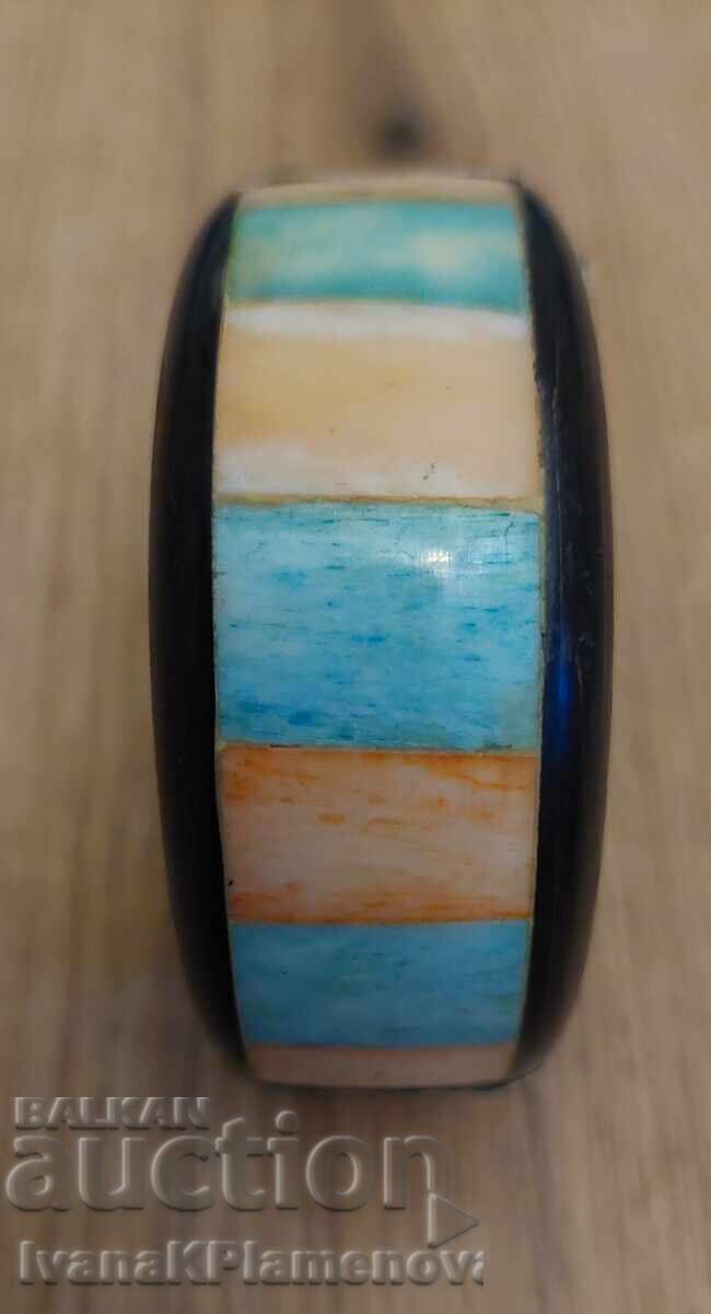 Παράδοση Γριβνά από κόκαλο και ξύλο για γνώστες