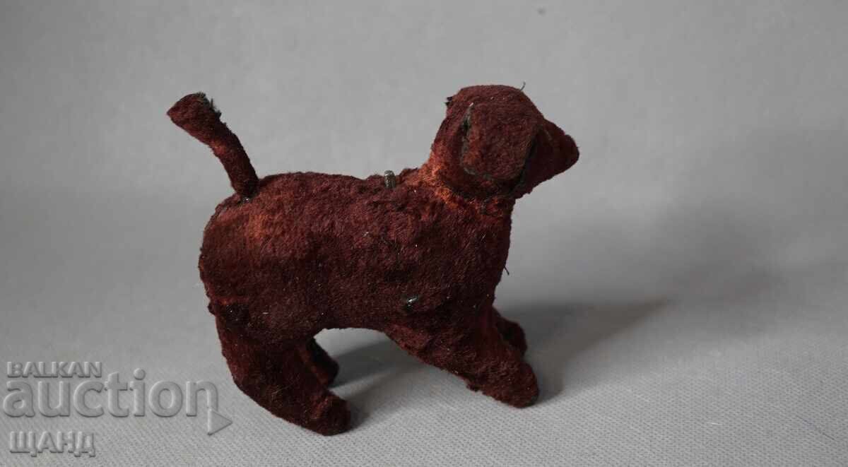 Licitație Figurină veche păpușă jucărie mecanică câine Licitație Figurină veche păpușă jucărie mecanică câine