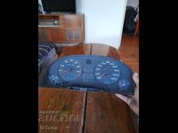 Παλιό ταμπλό αυτοκινήτου VDO