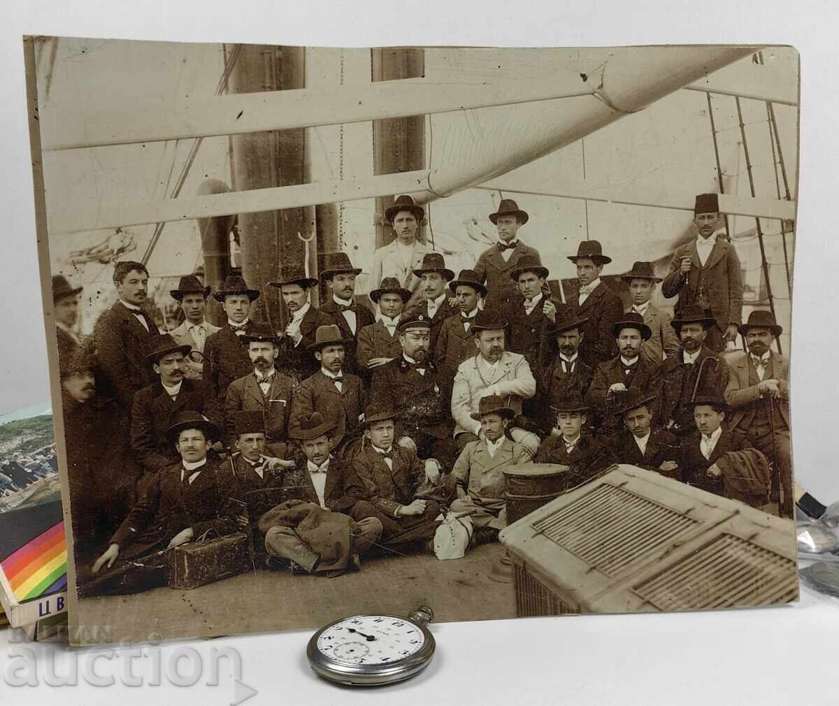 SHIP CAPTAIN OLD GROUP PHOTO PHOTOGRAPH PHOTOGRAPH CARDBOARD