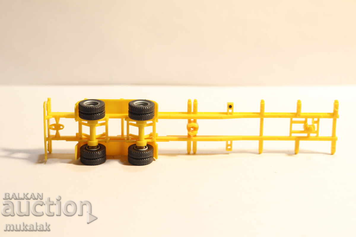 Livrarea WIKING ? HERPA? H0 1/87 REMORCĂ CAMION MODEL TIR