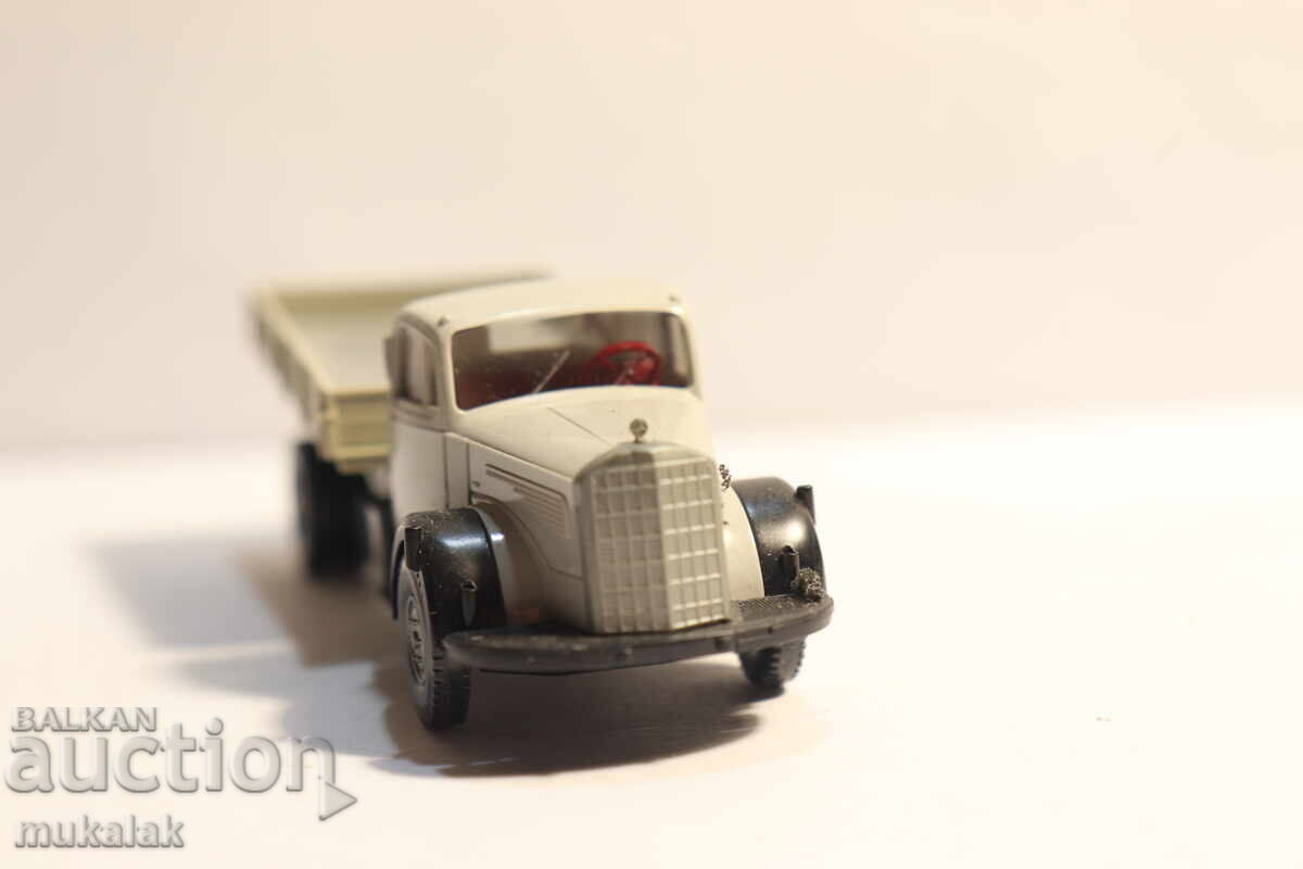 WIKING H0 1/87 MERCEDES CAMION MODEL SAMOSAR - 5 WIKING H0 1/87 MERCEDES CAMION MODEL SAMOSAR - 5