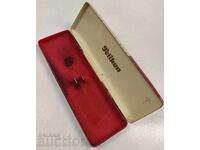 OLD BOX BOX PELIKAN PELIKAN