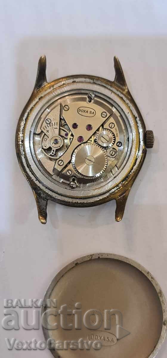 Ceas "DOXSA"---dim. 35 mm. FUNCTIONEAZĂ-FĂ DEFECT cu preț € 30.00 | 58.67 BGN
