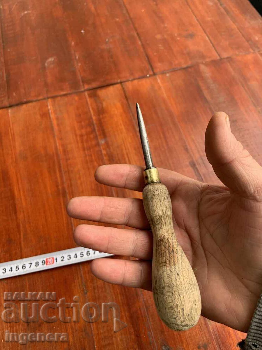 Licitație ȘILO SARAȘKI INSTRUMENT VECHI