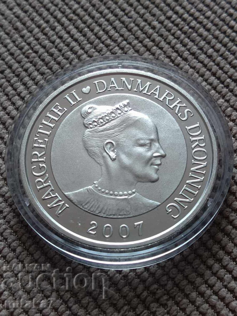 Delivery of 100 Kroner 2007, Denmark