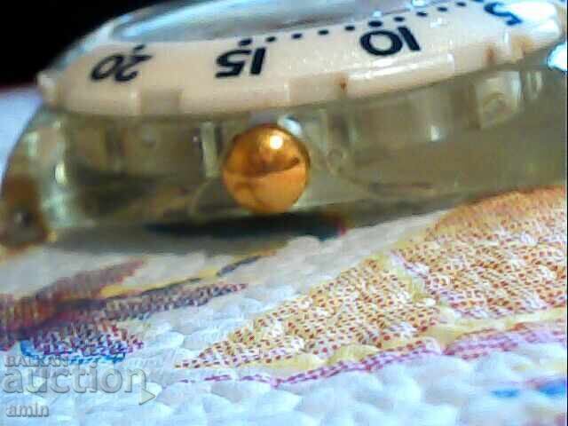 Auction  Beautiful Swatch watch, new battery, works perfectly