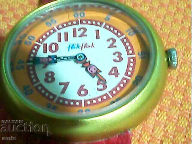 2 τμχ ρολόγια Flik Flak λειτουργούν, δεν έχουν μπαταρία με τιμή € 20.00 | 39.12 BGN