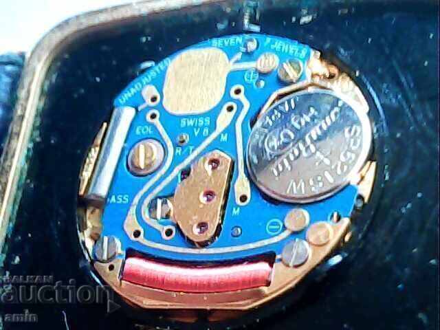 Delivery of Mosquitoes, 4-hour watch, Certina, works perfectly, no battery Delivery of Mosquitoes, 4-hour watch, Certina, works perfectly, no battery