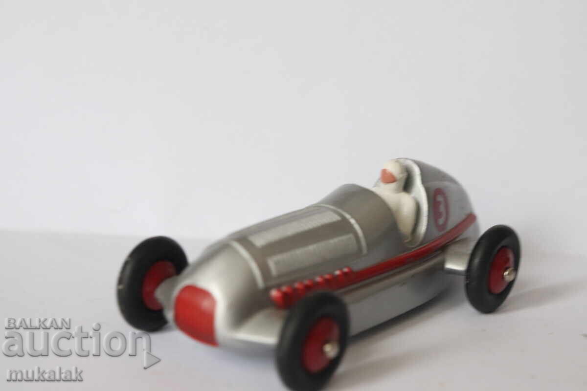 Δημοπρασία DINKY TOYS MERCEDES BENZ ΦΟΡΤΗΓΟ ΑΥΤΟΚΙΝΗΤΟ ΜΟΝΤΕΛΟ Δημοπρασία DINKY TOYS MERCEDES BENZ ΦΟΡΤΗΓΟ ΑΥΤΟΚΙΝΗΤΟ ΜΟΝΤΕΛΟ