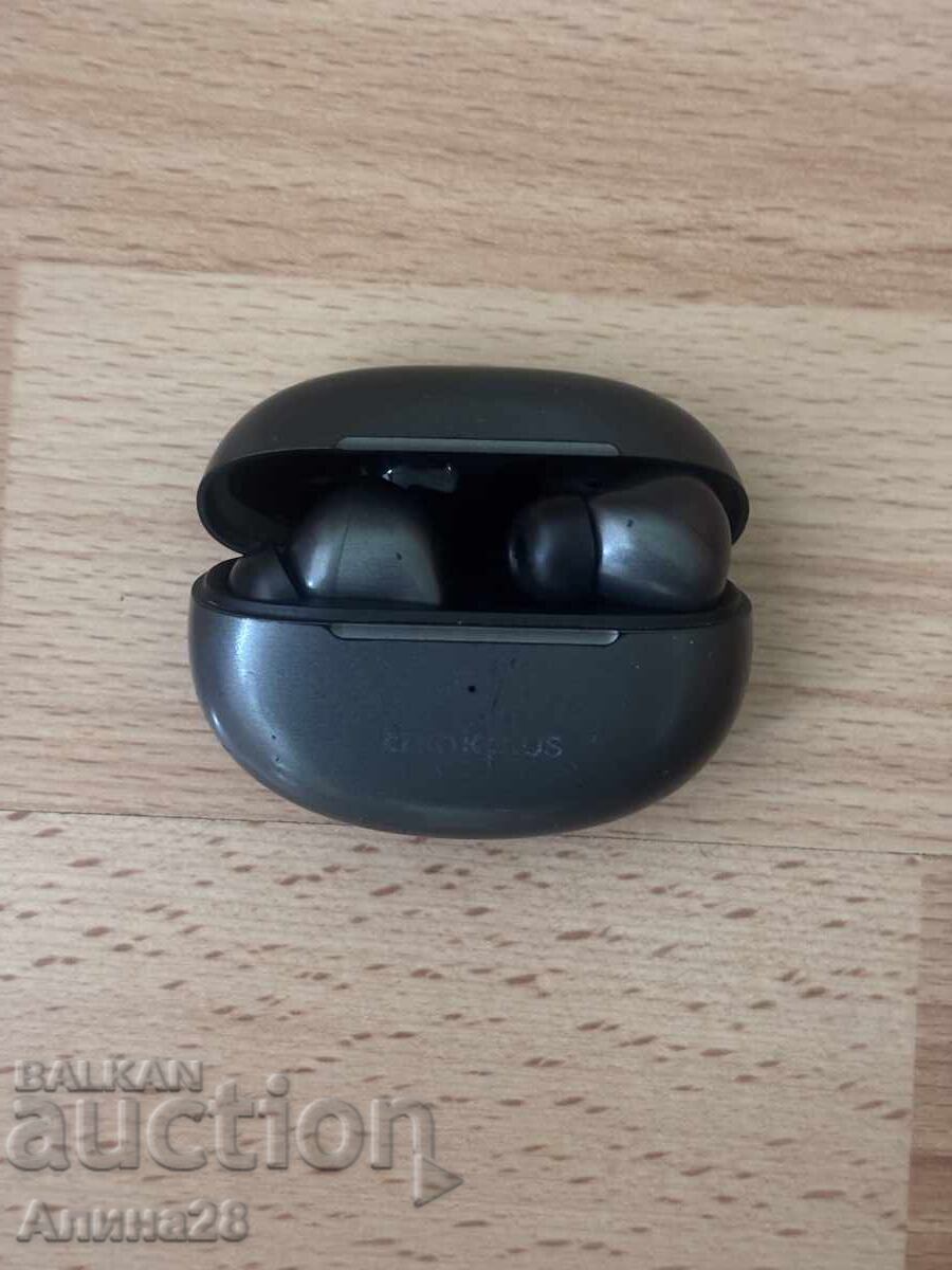 Căști Lenovo