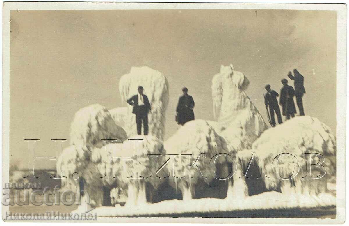 1928 ΠΑΛΙΑ ΦΩΤΟΓΡΑΦΙΑ ΒΑΡΝΑ ΠΑΓΩΜΕΝΗ ΘΑΛΑΣΣΑ ΠΑΓΟΣ ΣΤΟΝ ΠΡΟΒΛΗΤΑ Ε899