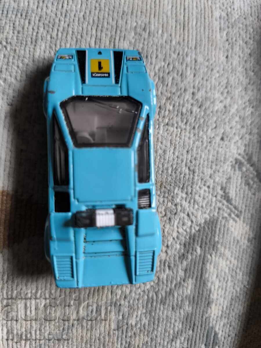 Small metal Lamborghini car 2017 mattel